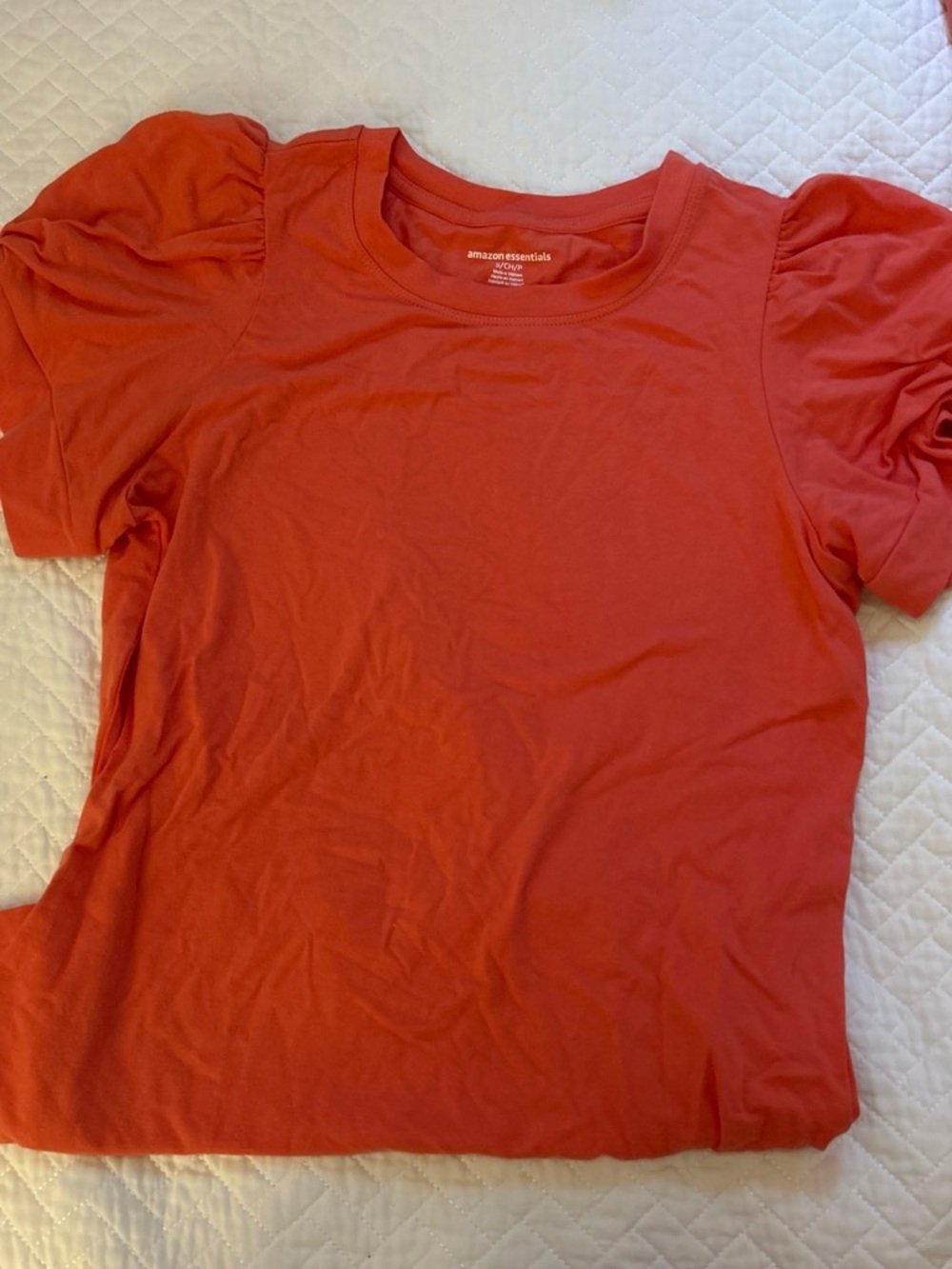 Amazon Essentials Women's Coral Puff Sleeve Crew Neck Tee